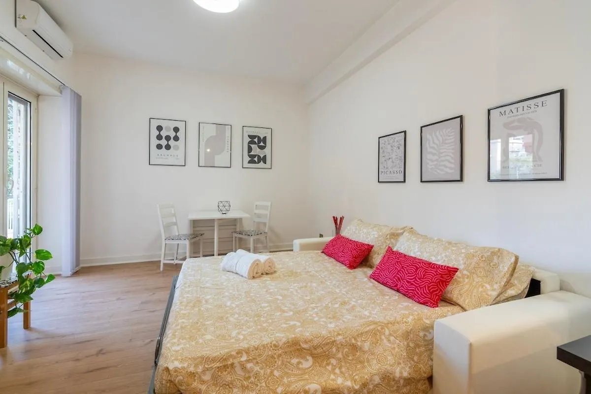 Gemelli Apartment Rome